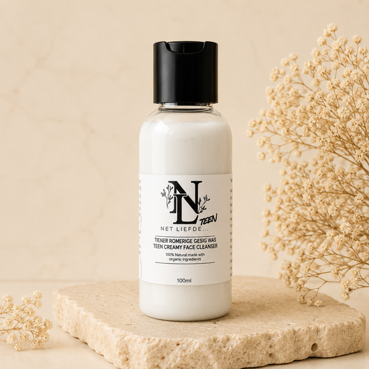 Net Liefde Tiener Romerige Gesig Was teen creamy face cleanser, plain product photo