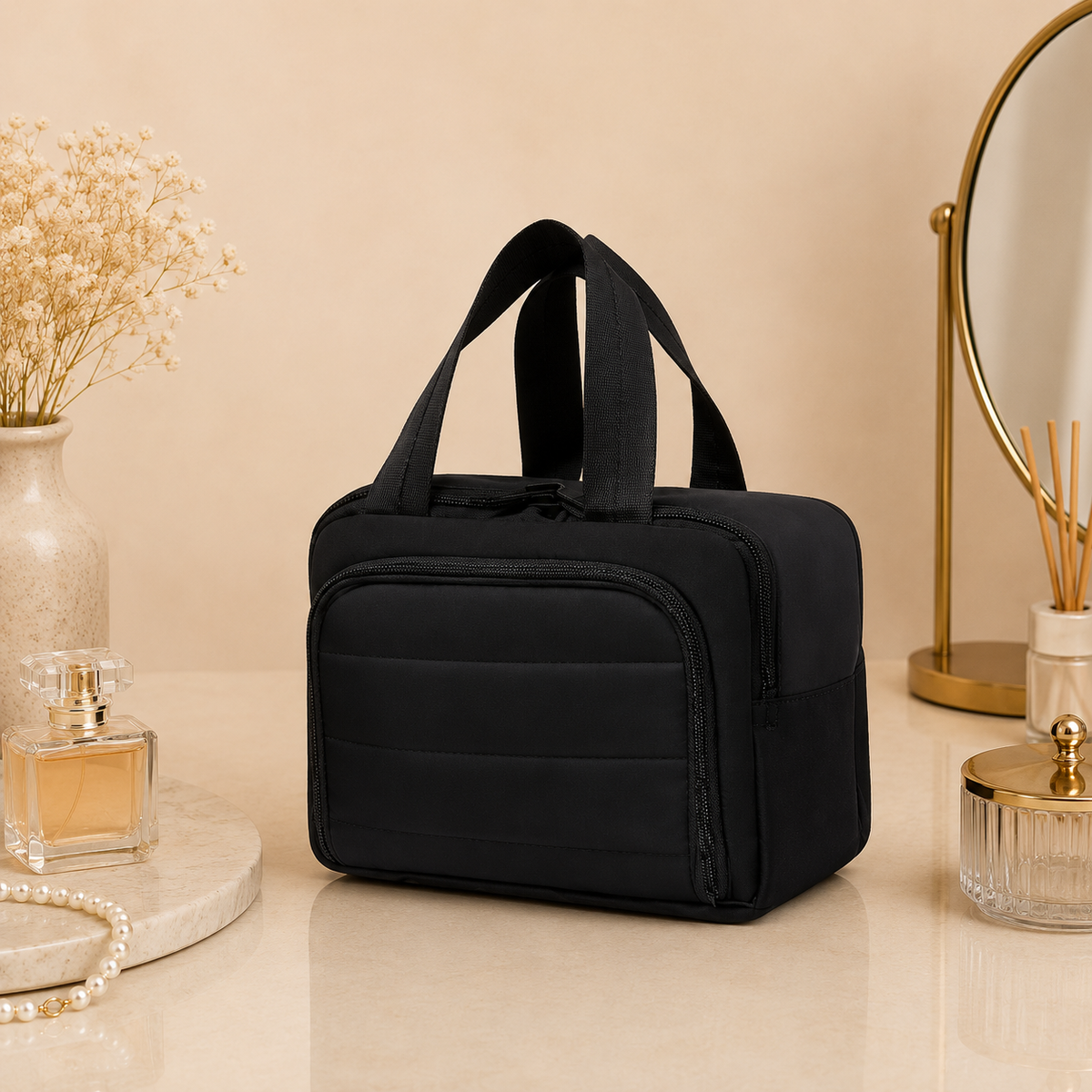 Glowth Travel Makeup Bag, product photo